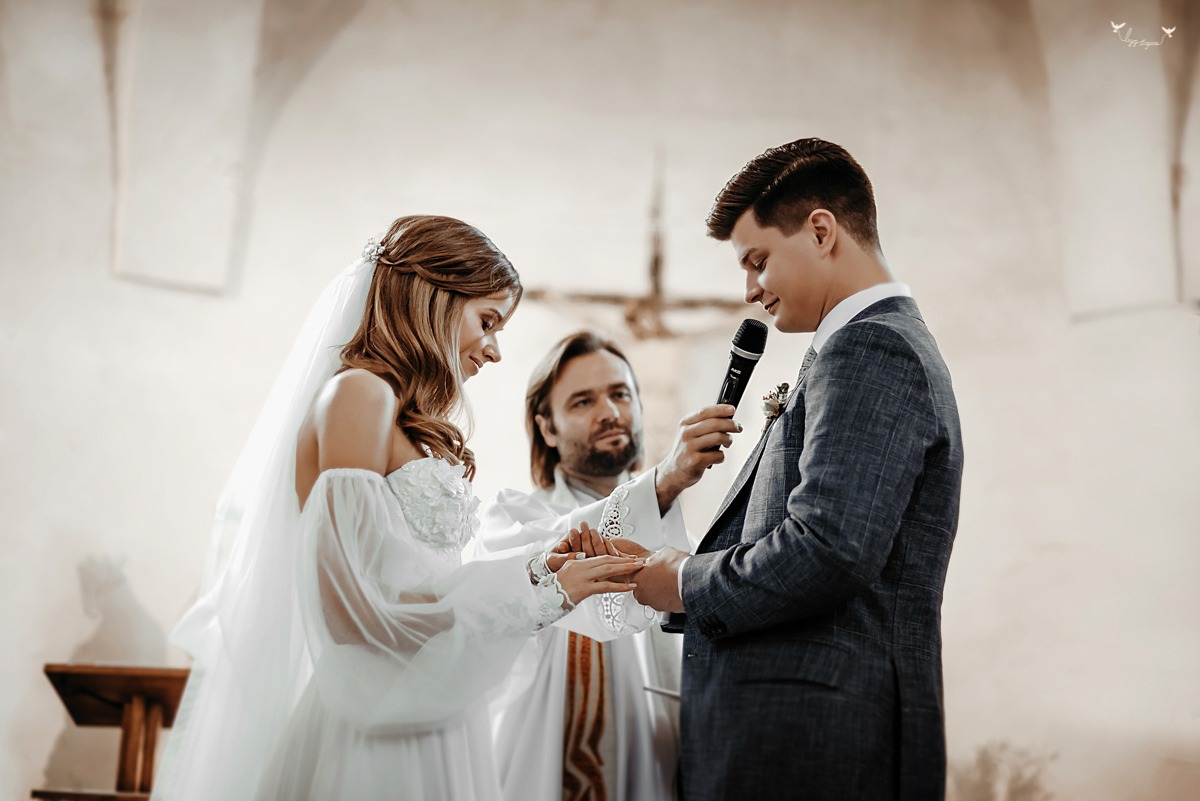 Vestuvės Šv. Mergelės Marijos Ramintojos bažnyčioje